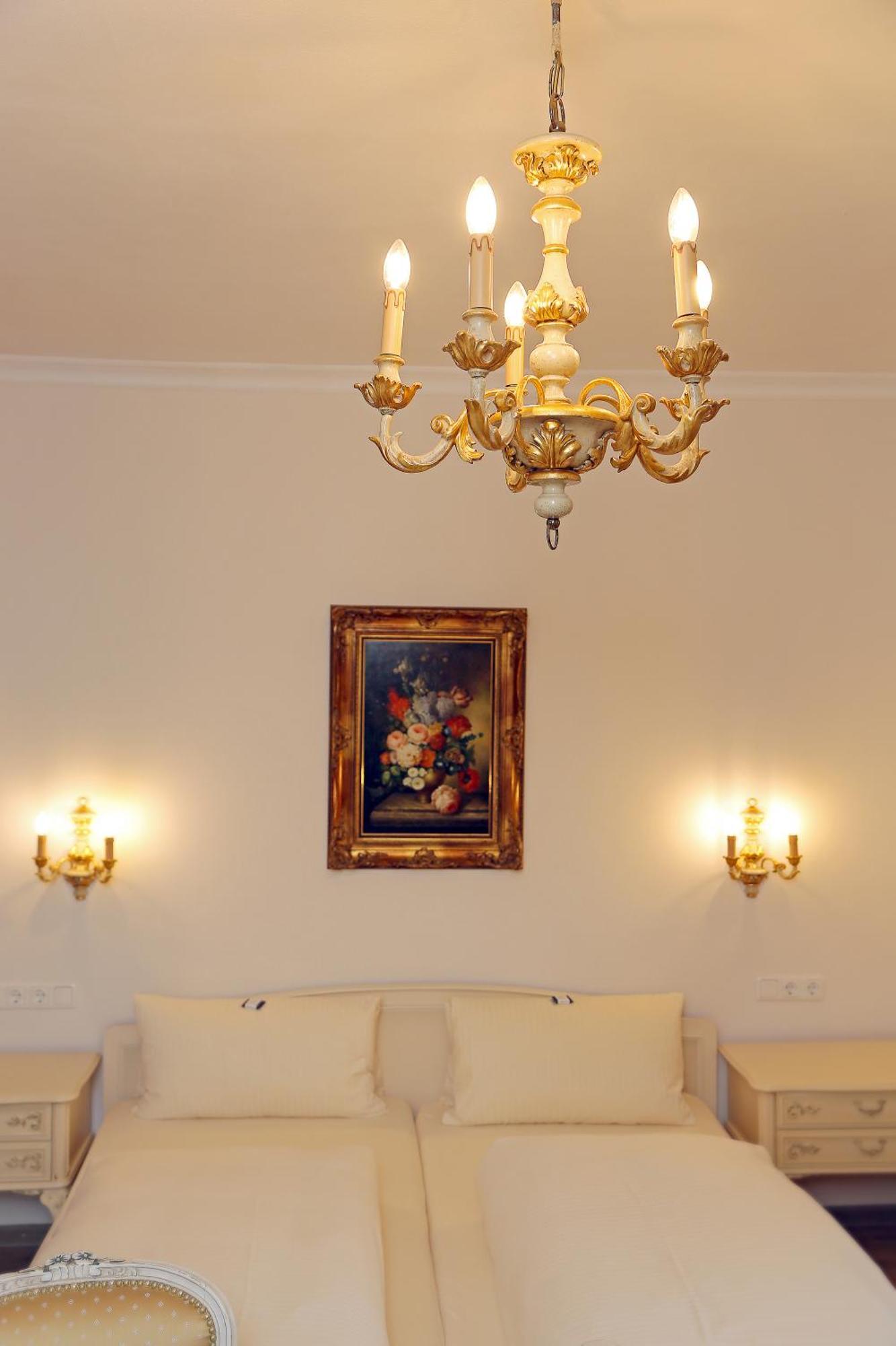 Hotel Rex บาดวิสเซ ภายนอก รูปภาพ